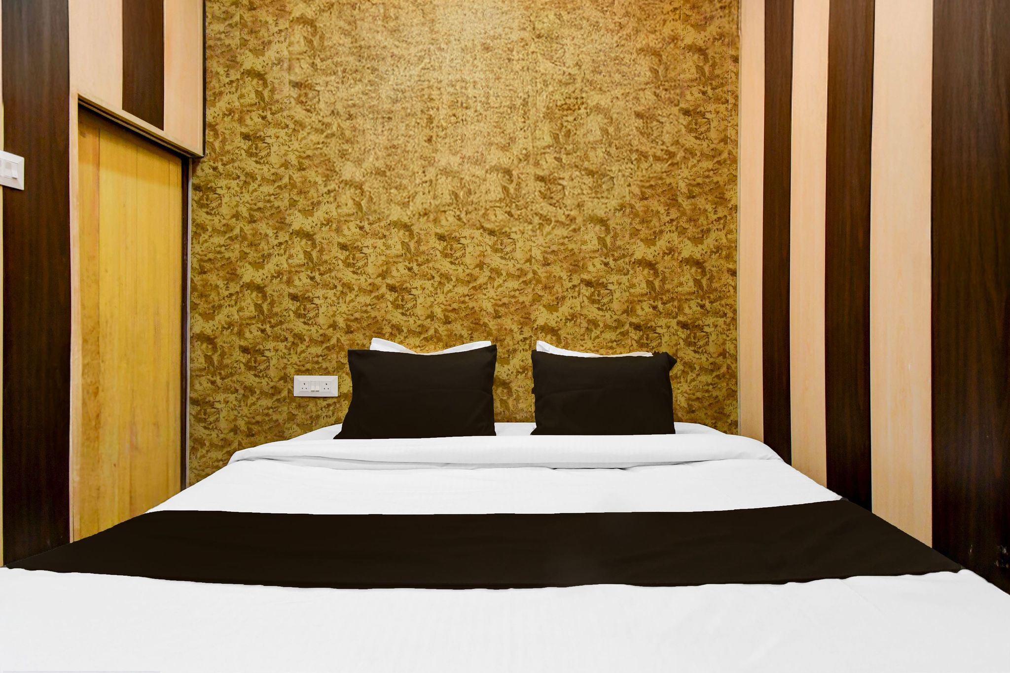 Super HOTEL O TRIVENI Classic 10