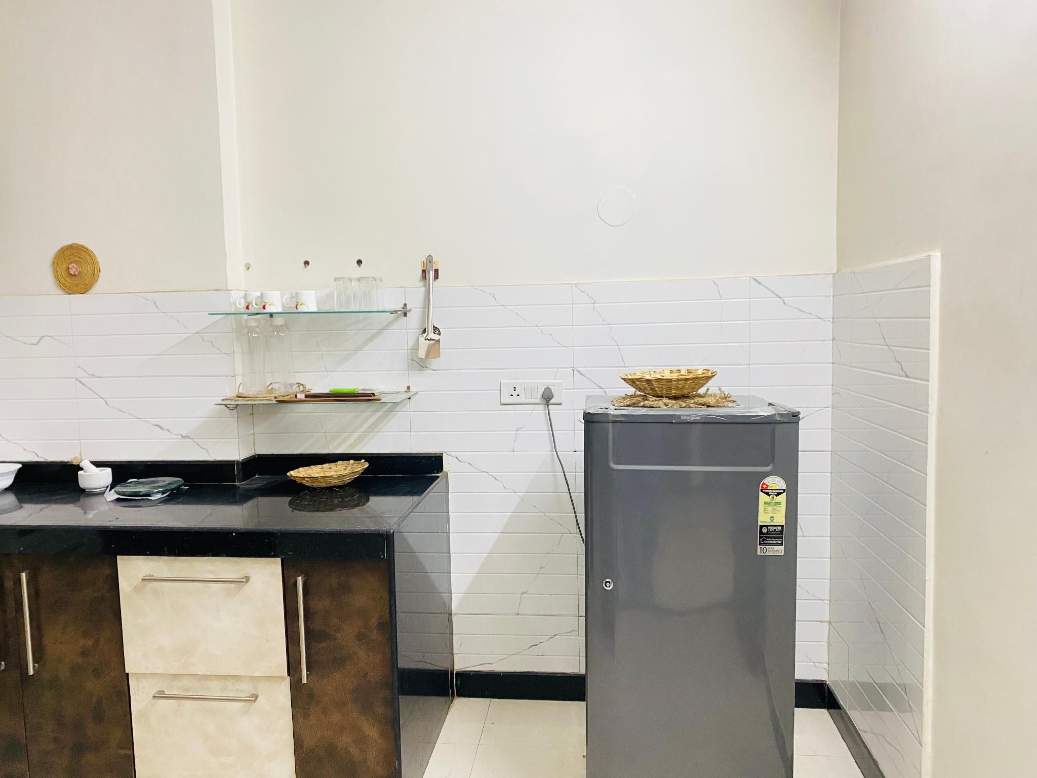 Gulabi Meadows Apartmemt