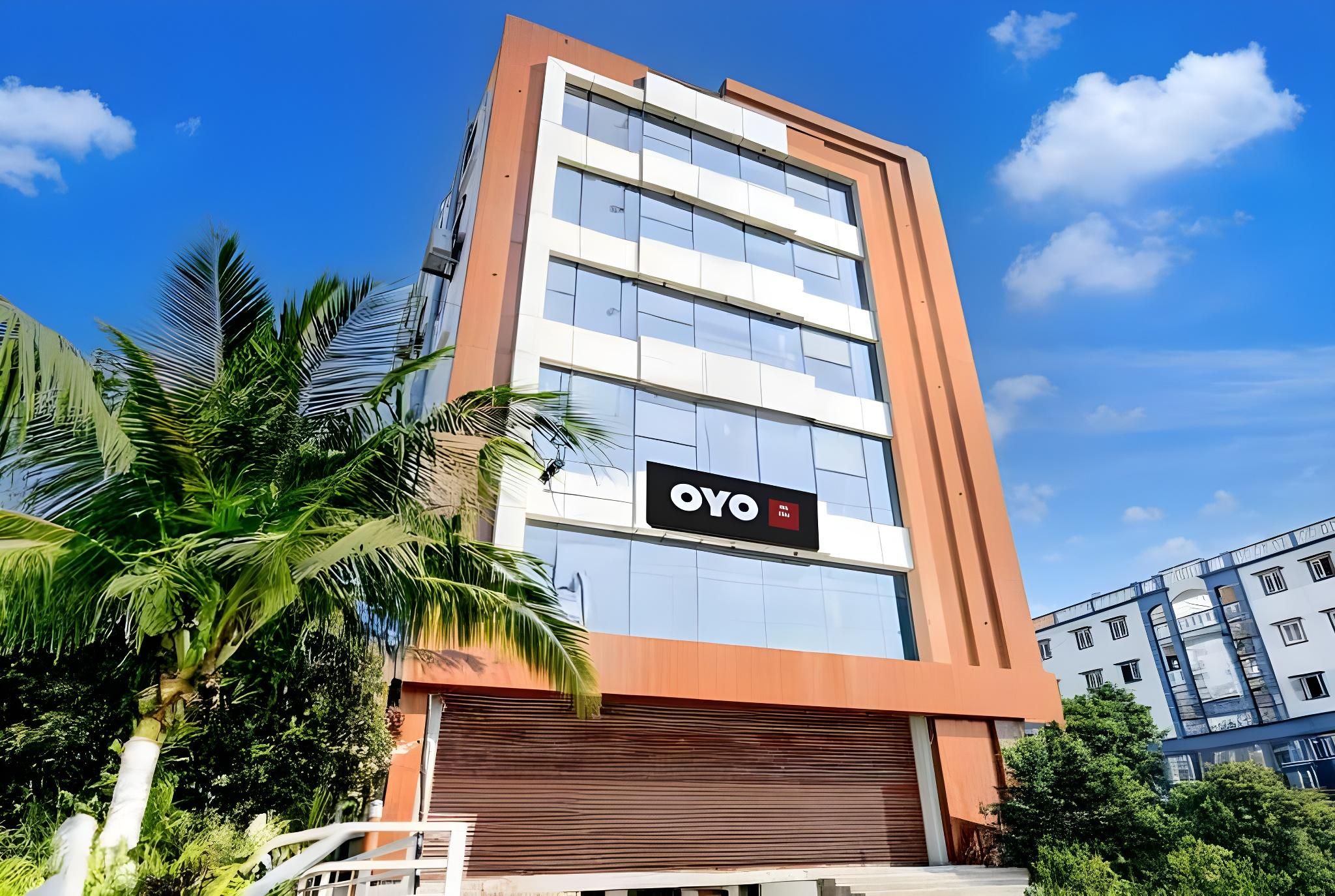 Townhouse Chakripuram Near Khusaiguda Bus Stop