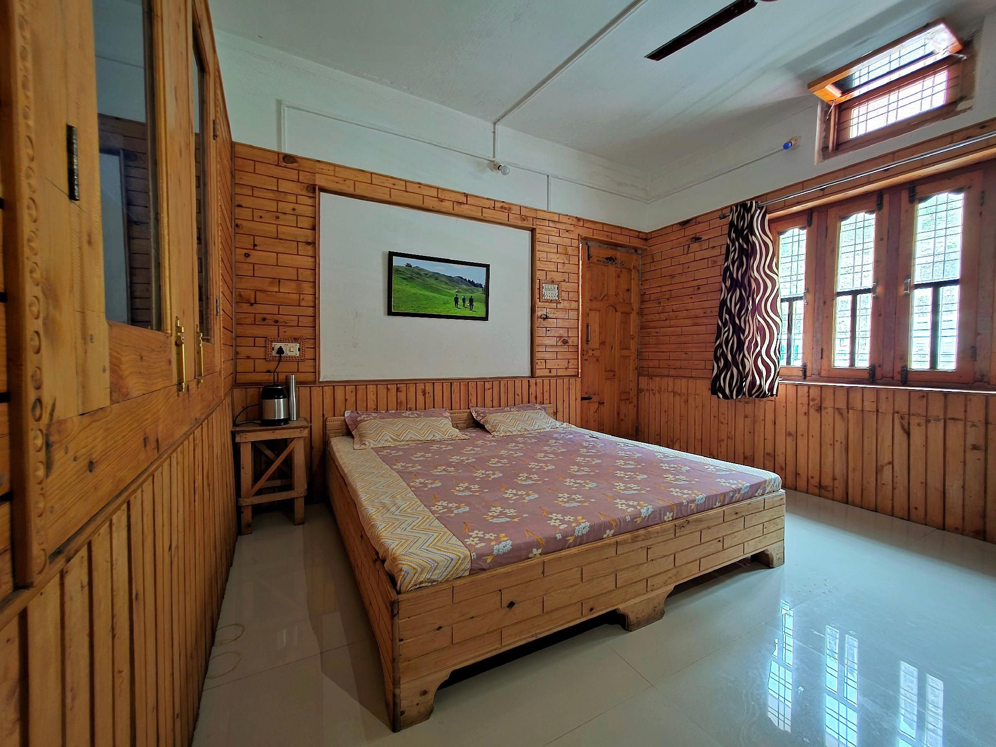 Aastha Home Stay