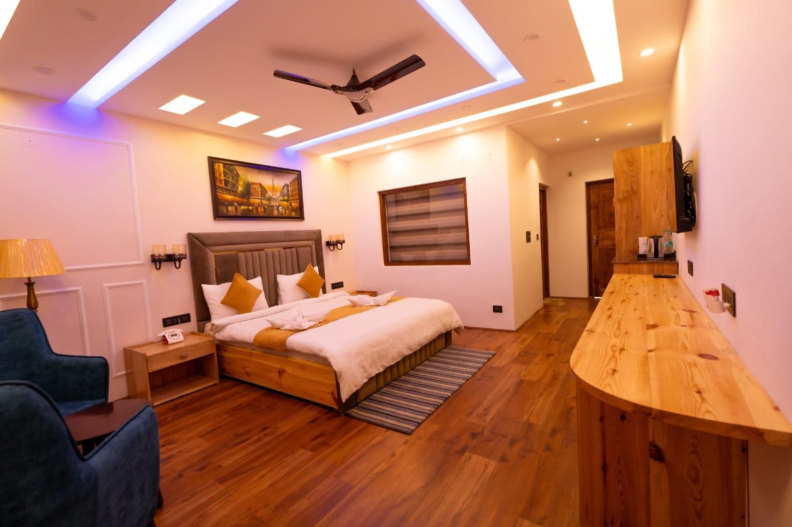 Luxury Room