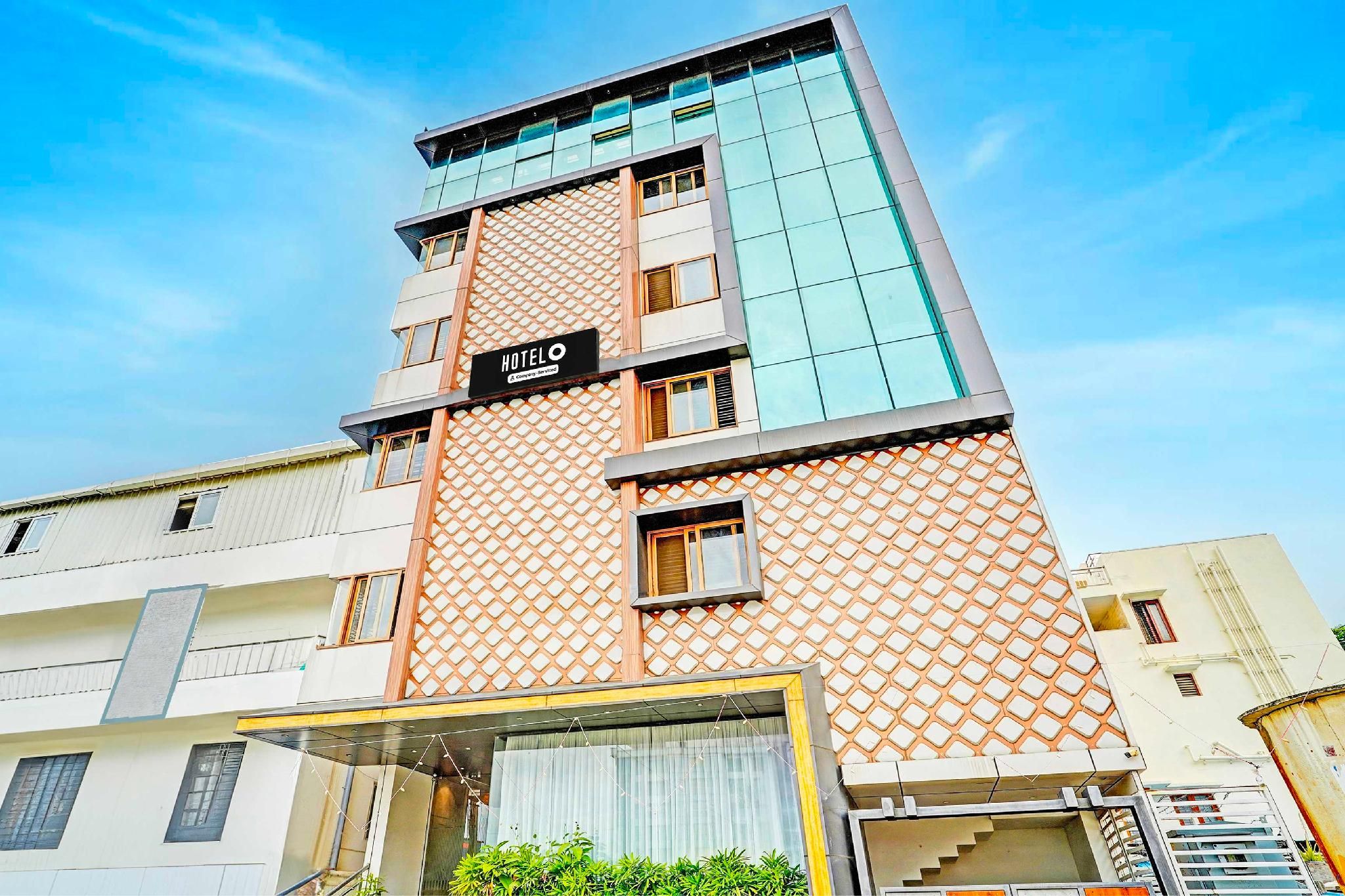 Super Hotel O Indiranagar