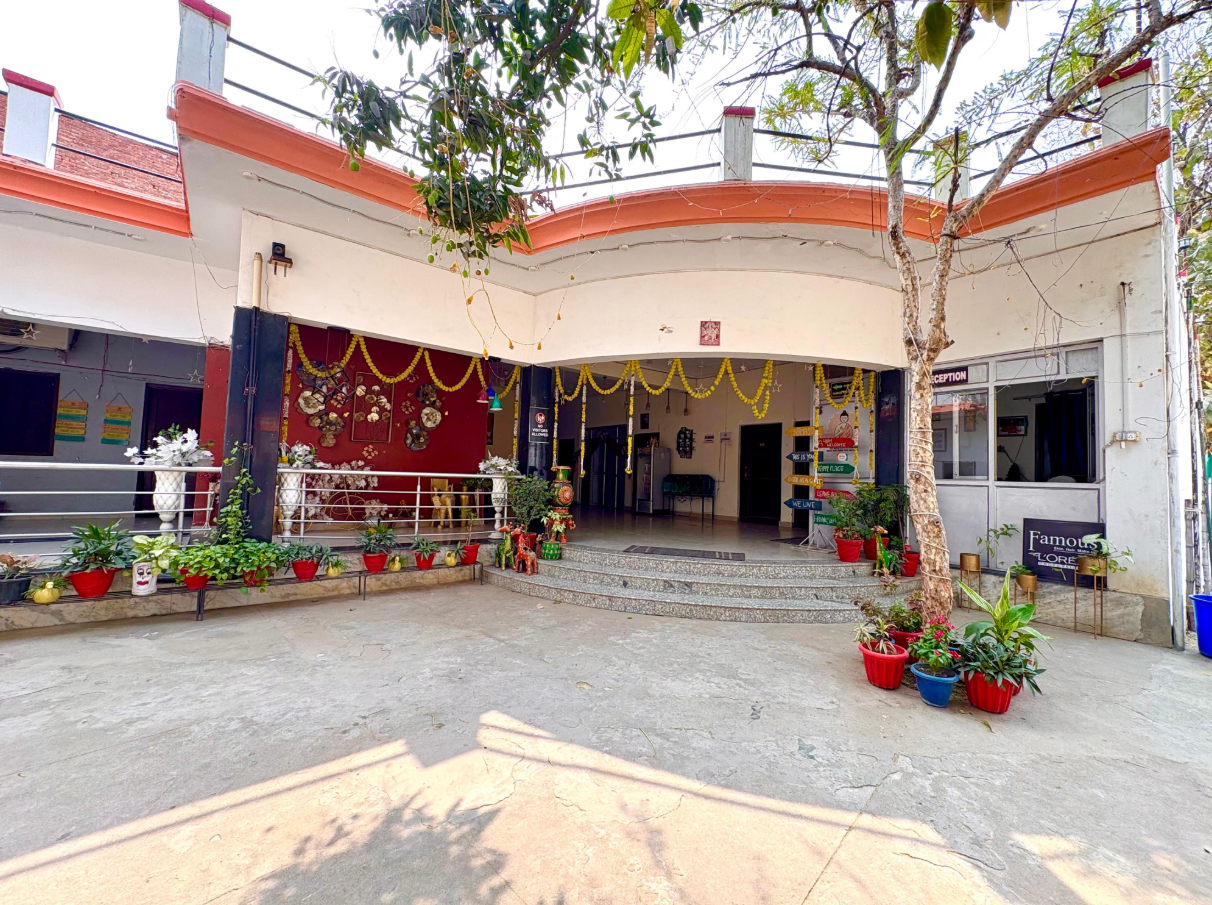 Lord Buddha Guest House