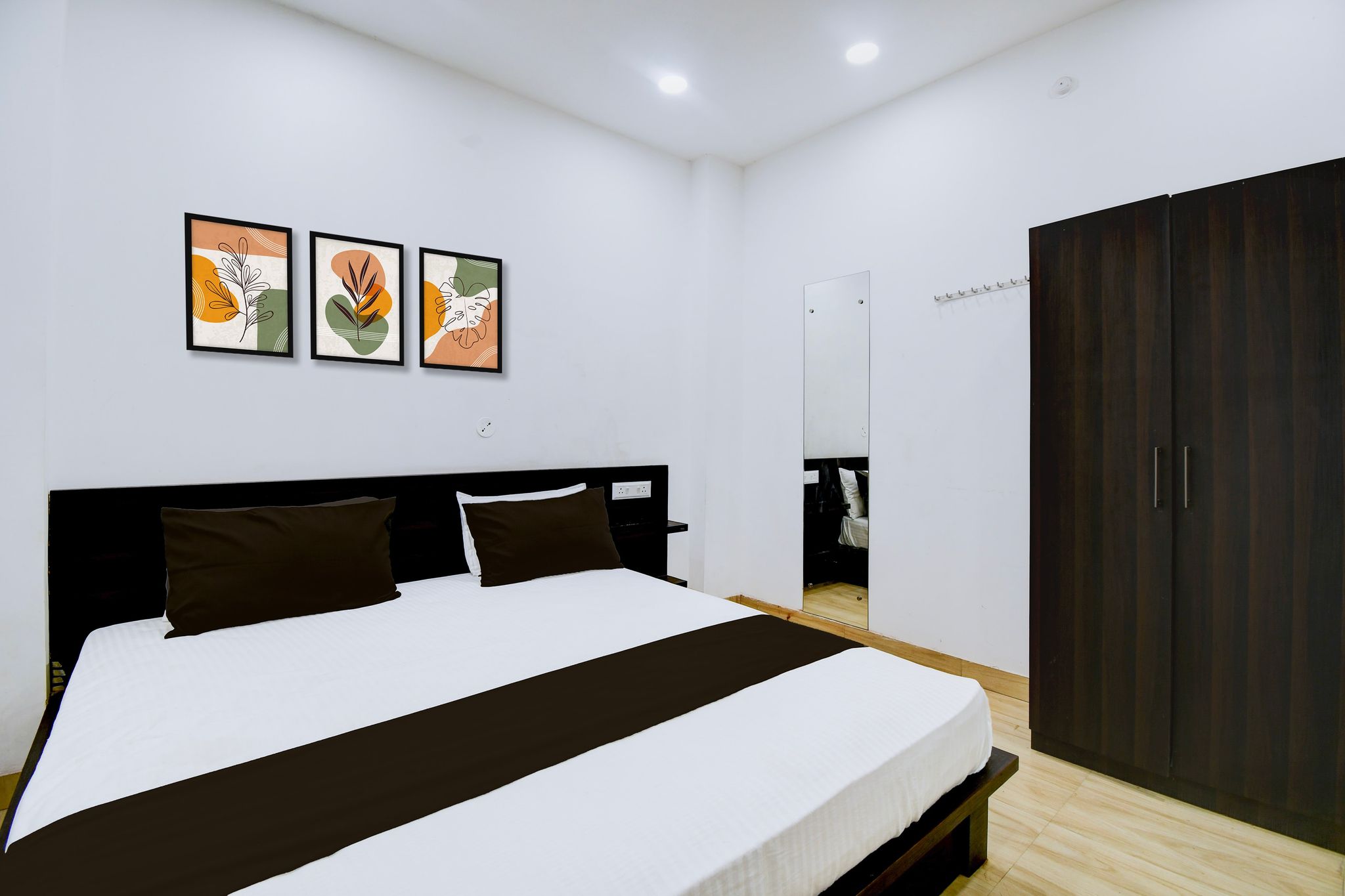 Hotel O Avani's Hotel Classic 4