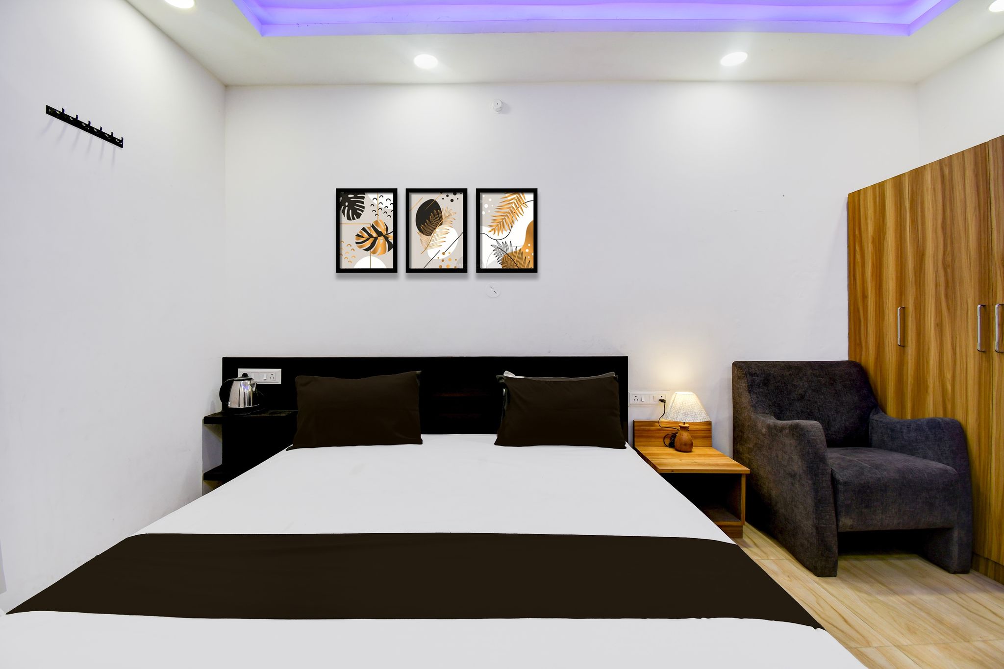 Hotel O Avani's Hotel Classic 11