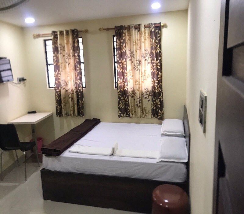 Single Room with Fan