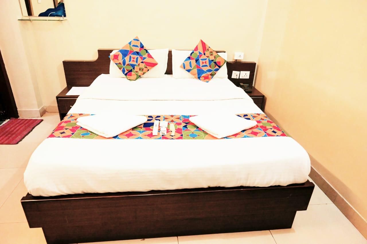 Comfort Inn Deluxe Room 2