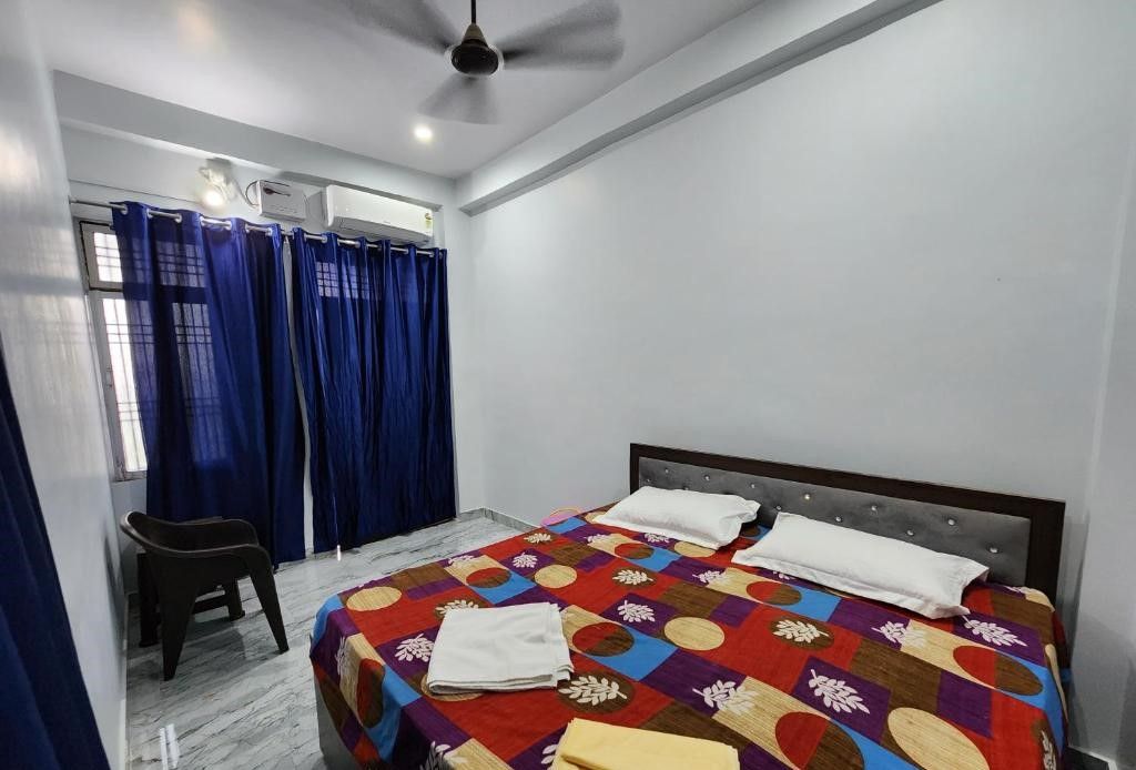 Deluxe Double Bedroom