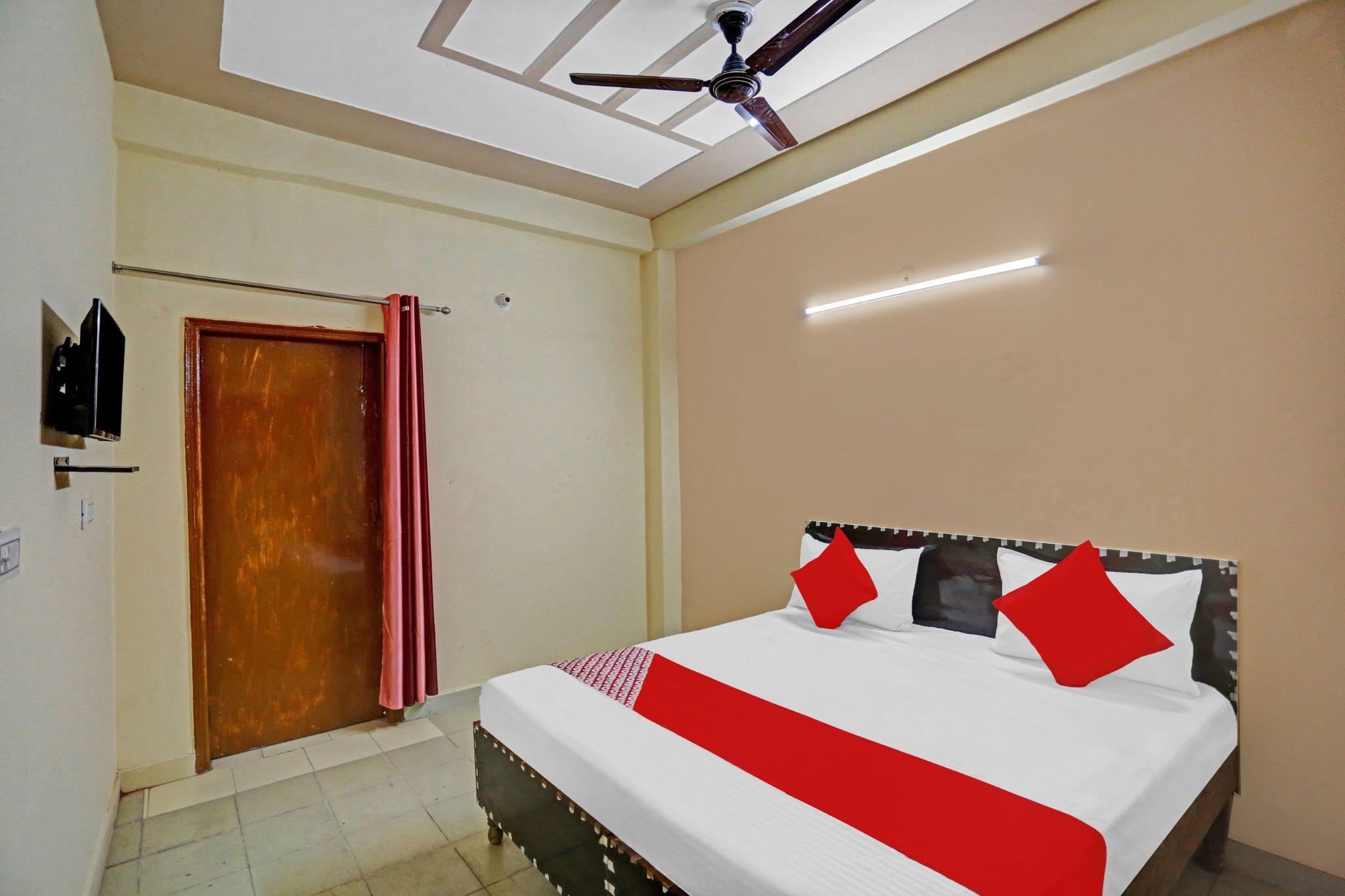 Hotel O Angel Corporate Suites Near Iskcon Temple Noida Classic 4