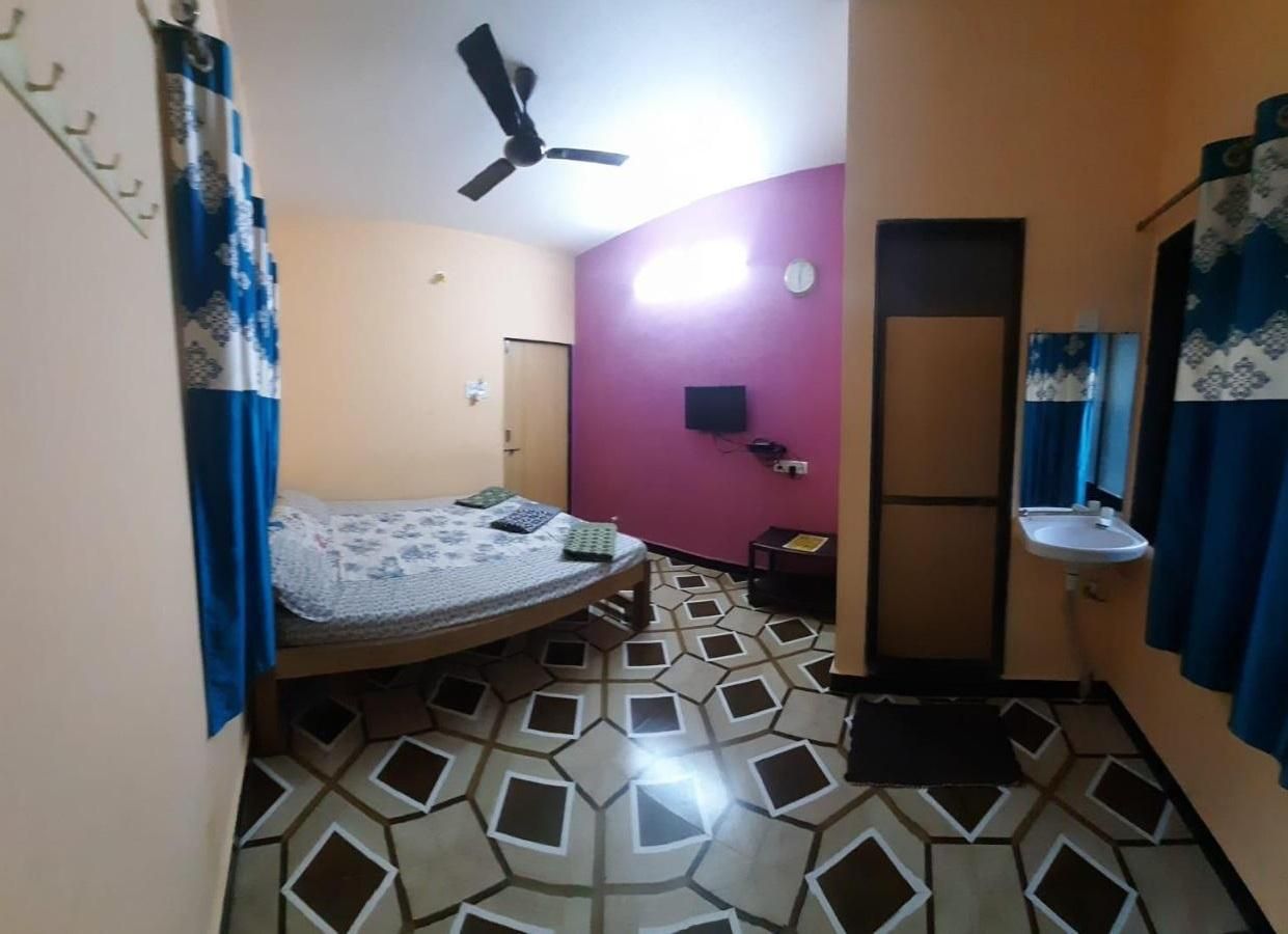 Budget Triple Room