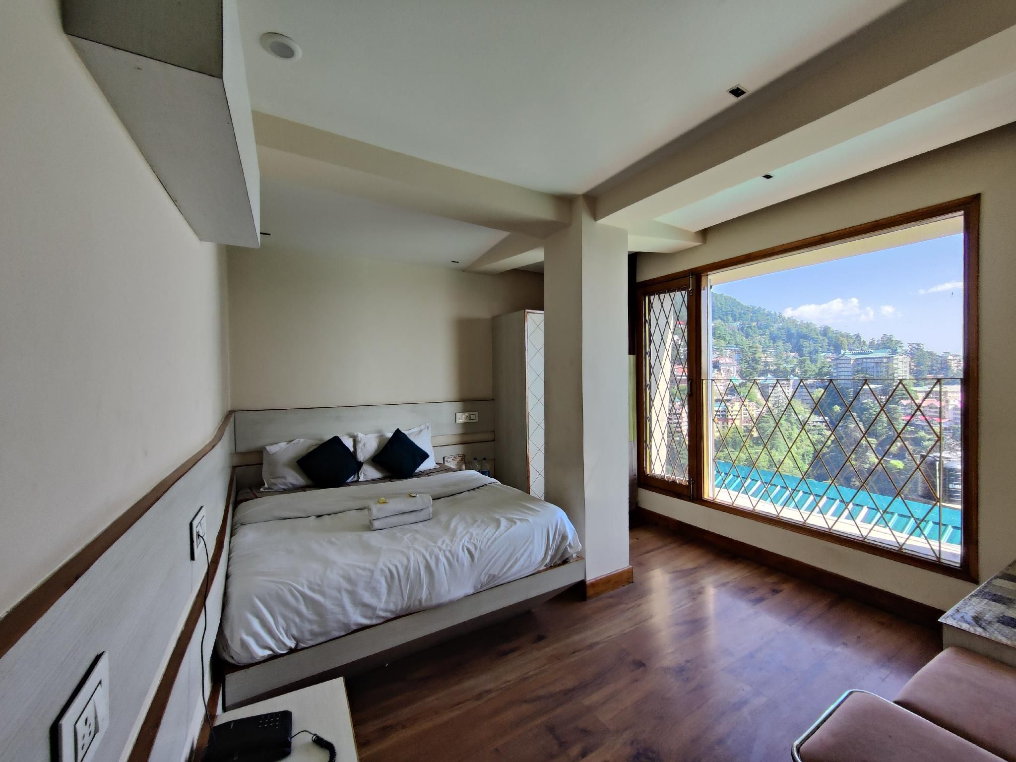 Deluxe Room with View