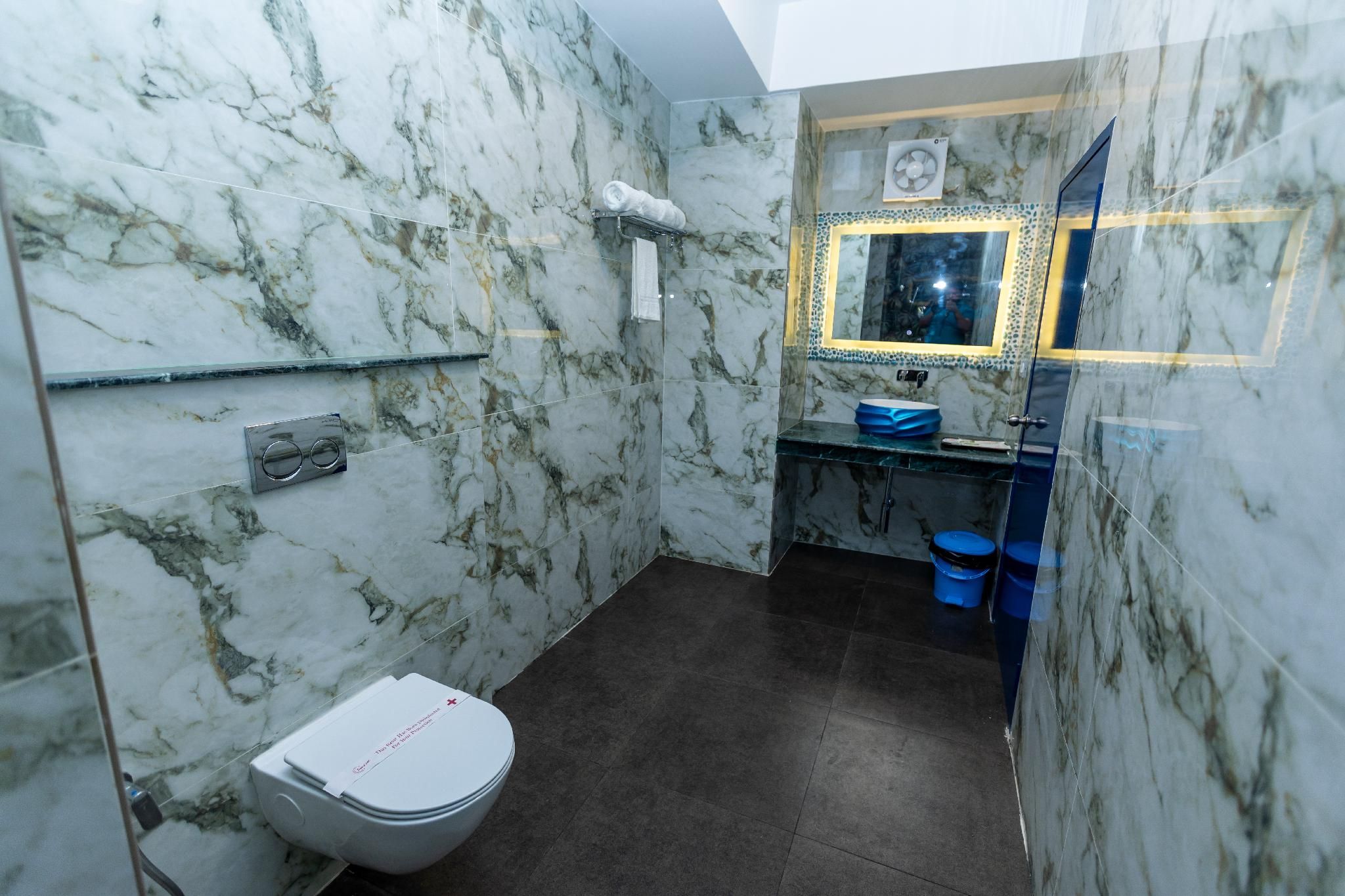 T Resort with Swimming Pool Sky Club Grand Suite with Jacuzzi 3