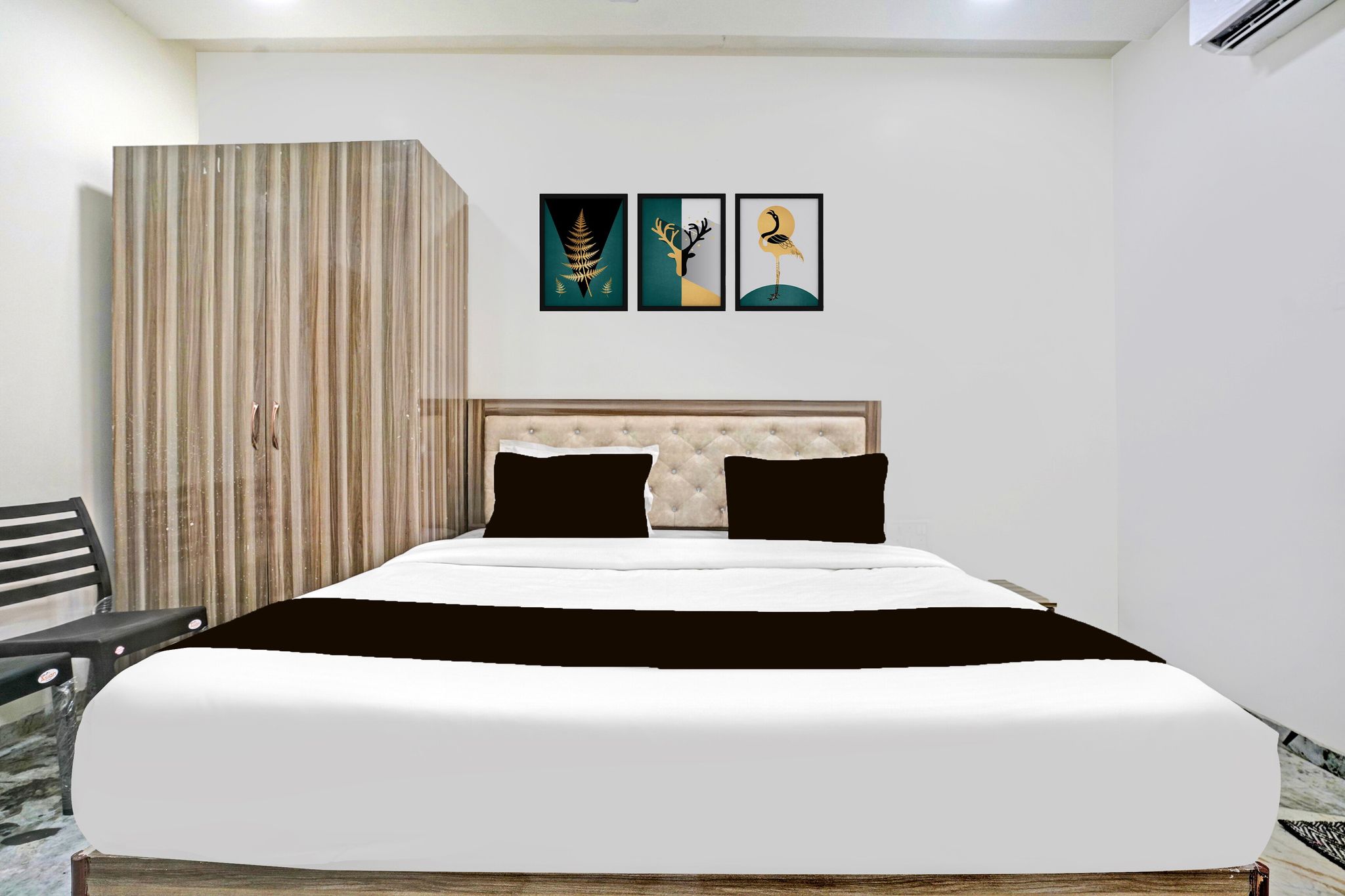 Hotel O Yash Residency Classic 13