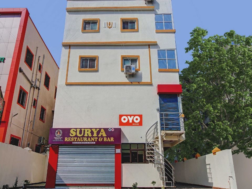 Hotel O Surya