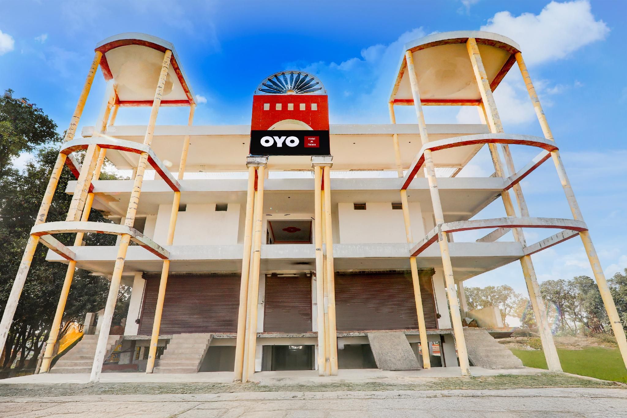 Super OYO 829830 HOTEL SK