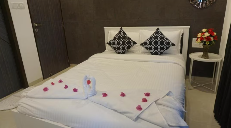 2BR Mumbai theme service apartment for staycation by FLORA STAYS