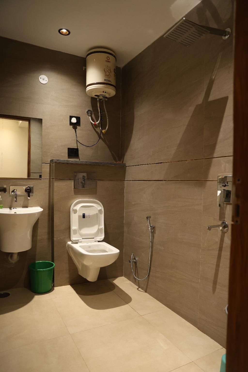 Junior Suite with King Bed