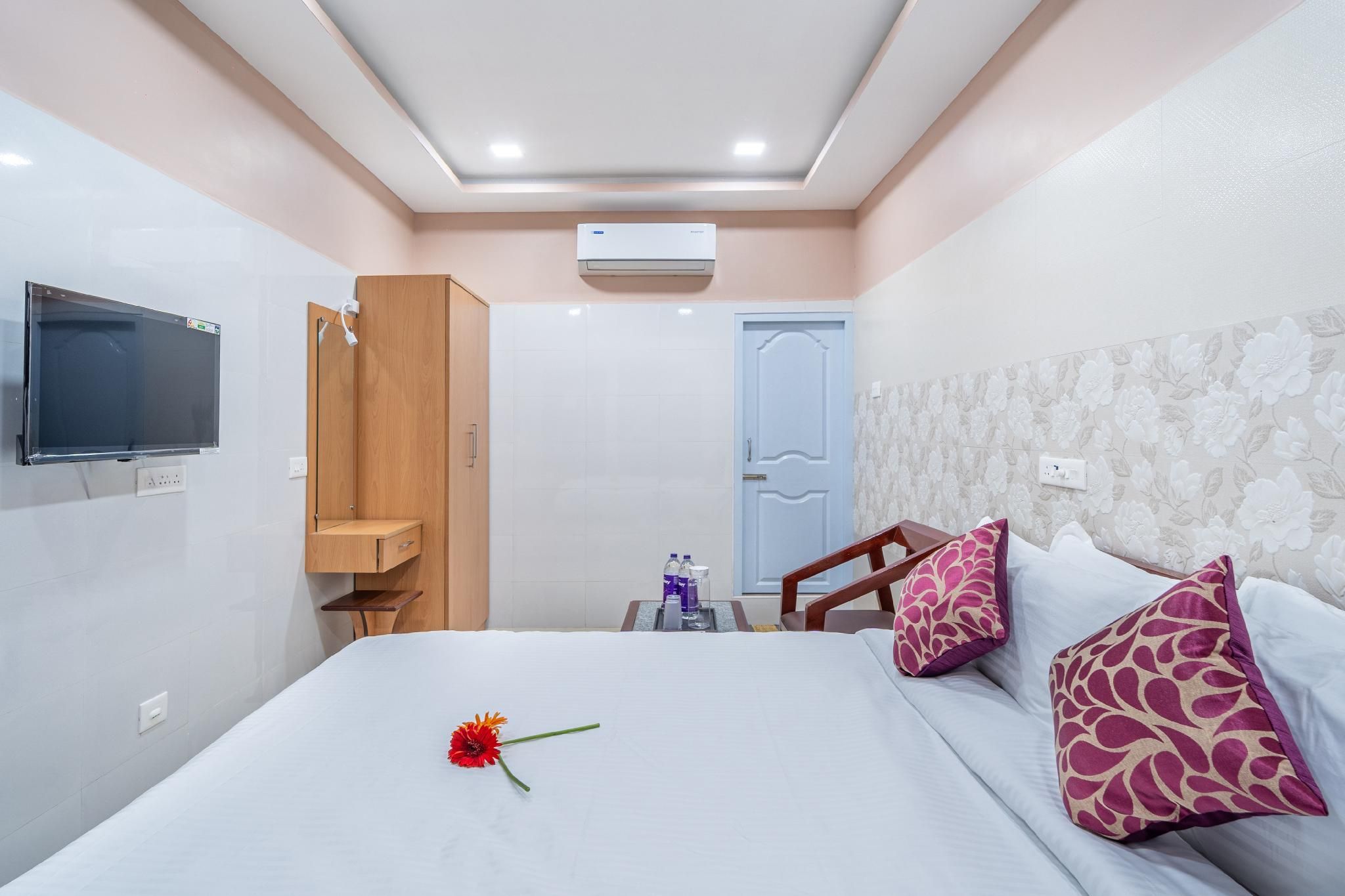 Sam Residency Double Room