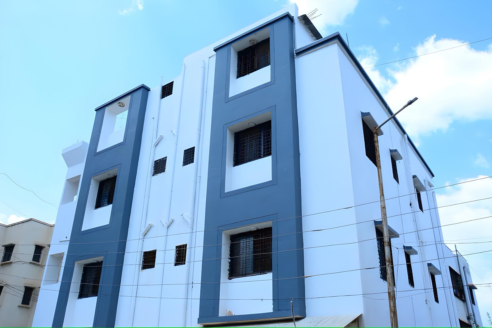 Hotel Sai Sulochana Inn