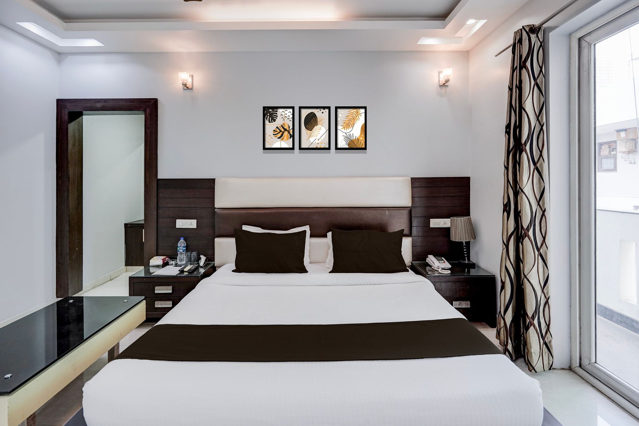 Hotel O Royal Inn Classic 13