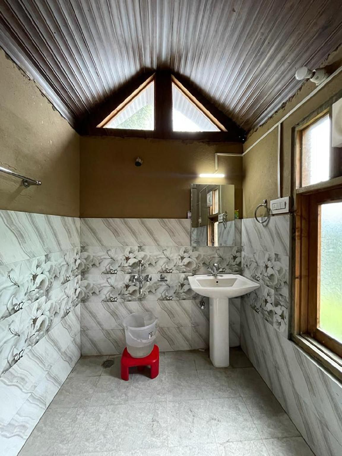 Moonstone Hammock - Jibhi Cedarwood Cottage 5