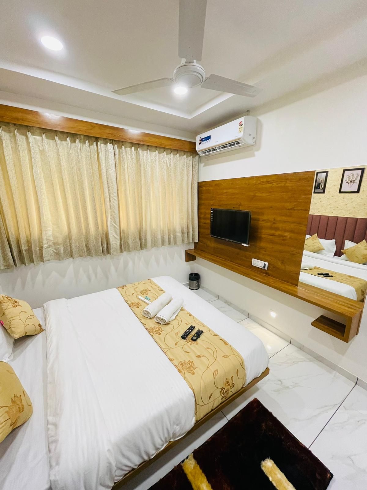 Hotel Avenue Sky Deluxe room 2