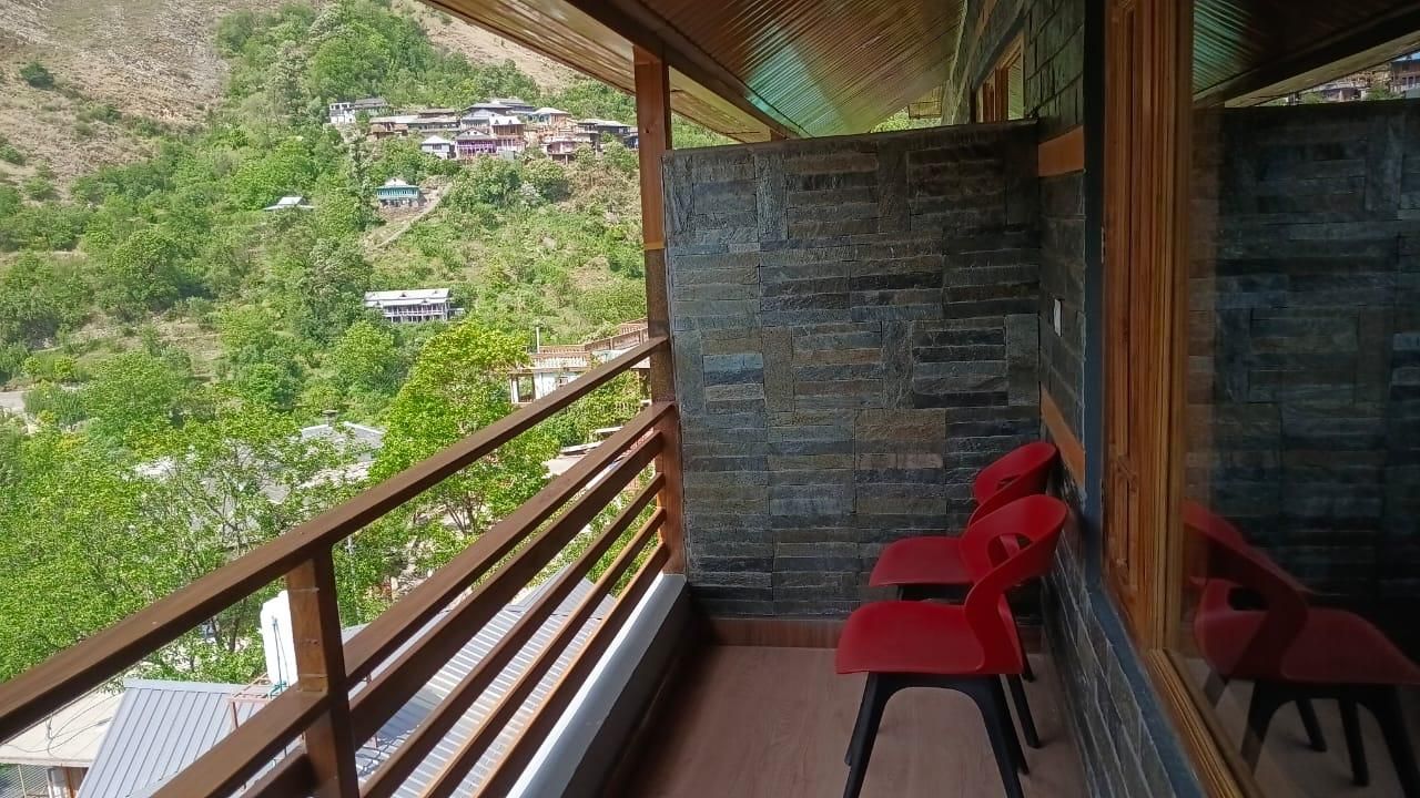 Super Deluxe Room with Balcony