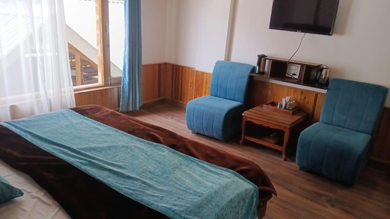 Premium Room