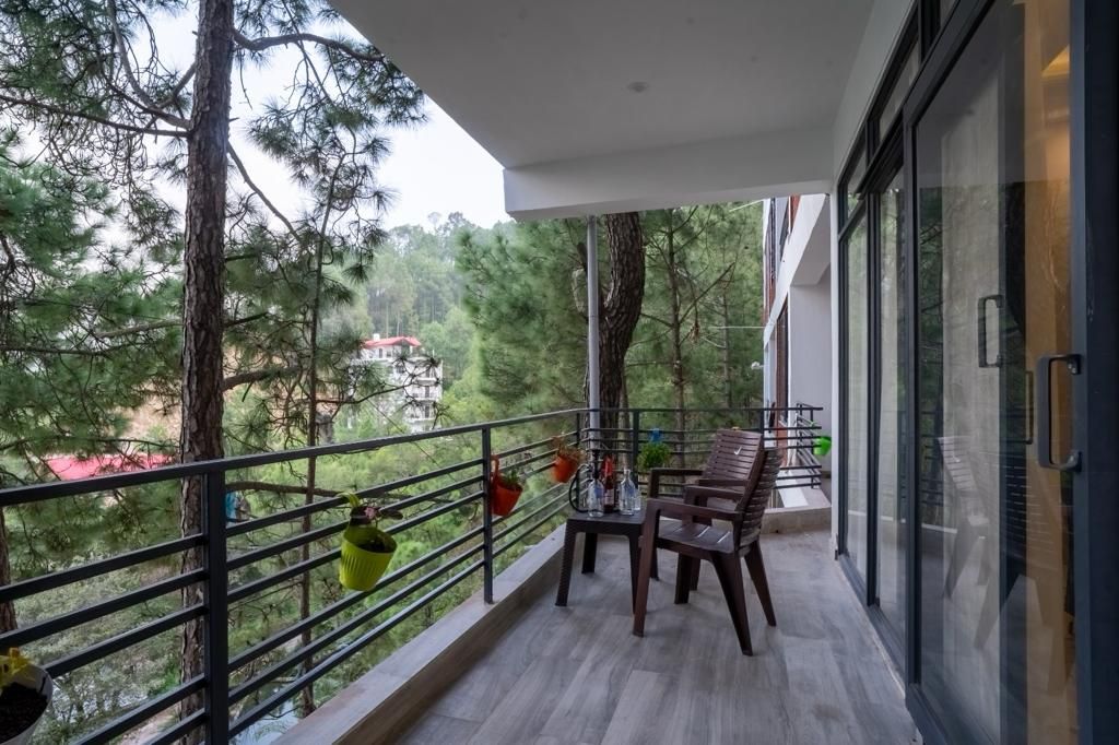 Mountain Breeze Hill Crest Kasauli