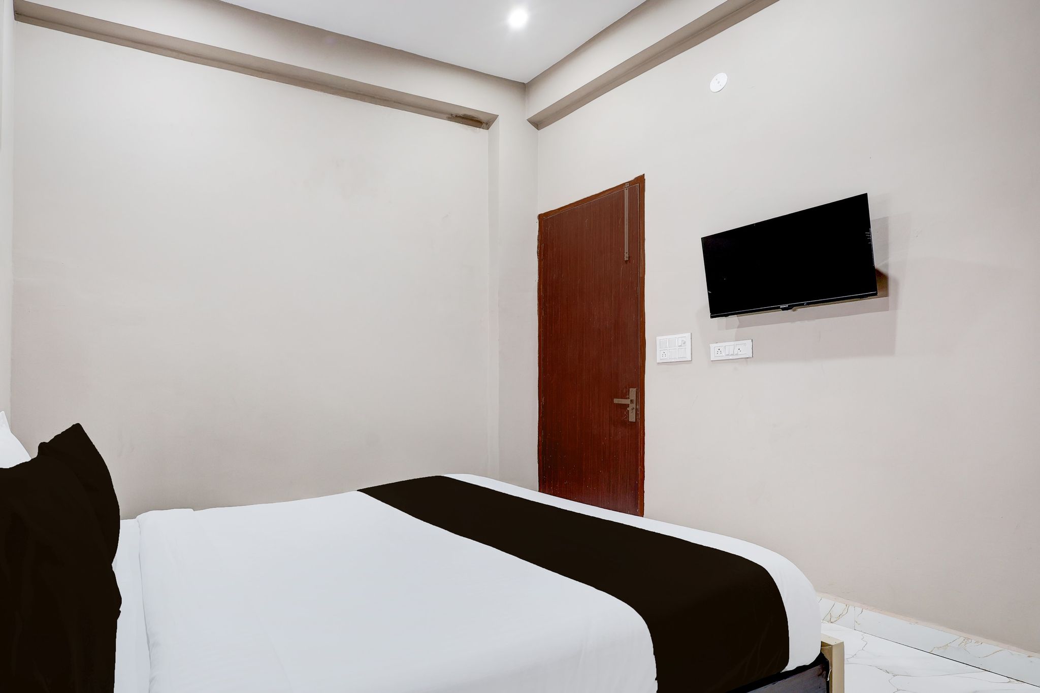 Super Collection O Sector 33 Gurgaon CLASSIC 11