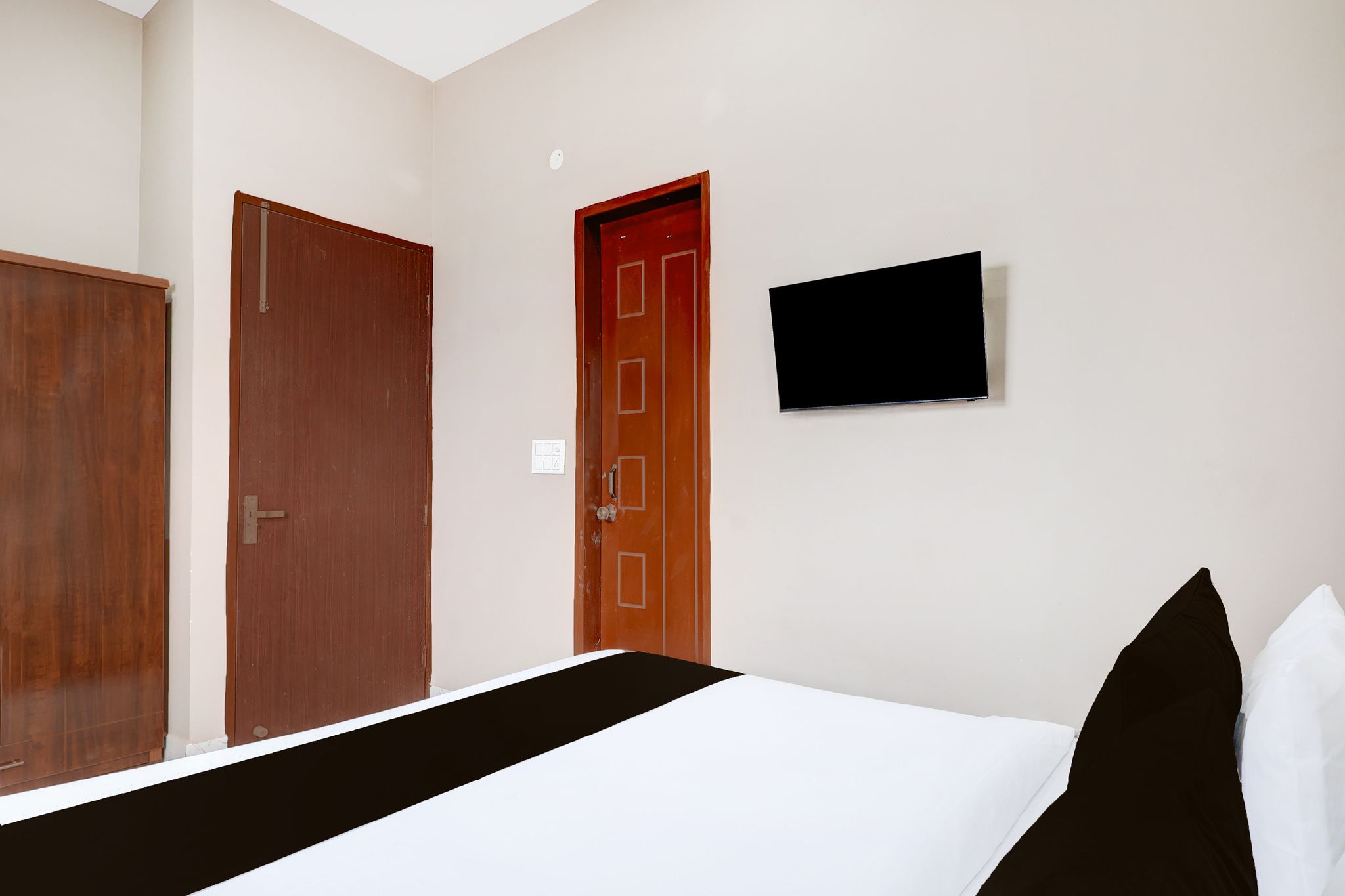 Super Collection O Sector 33 Gurgaon CLASSIC 17