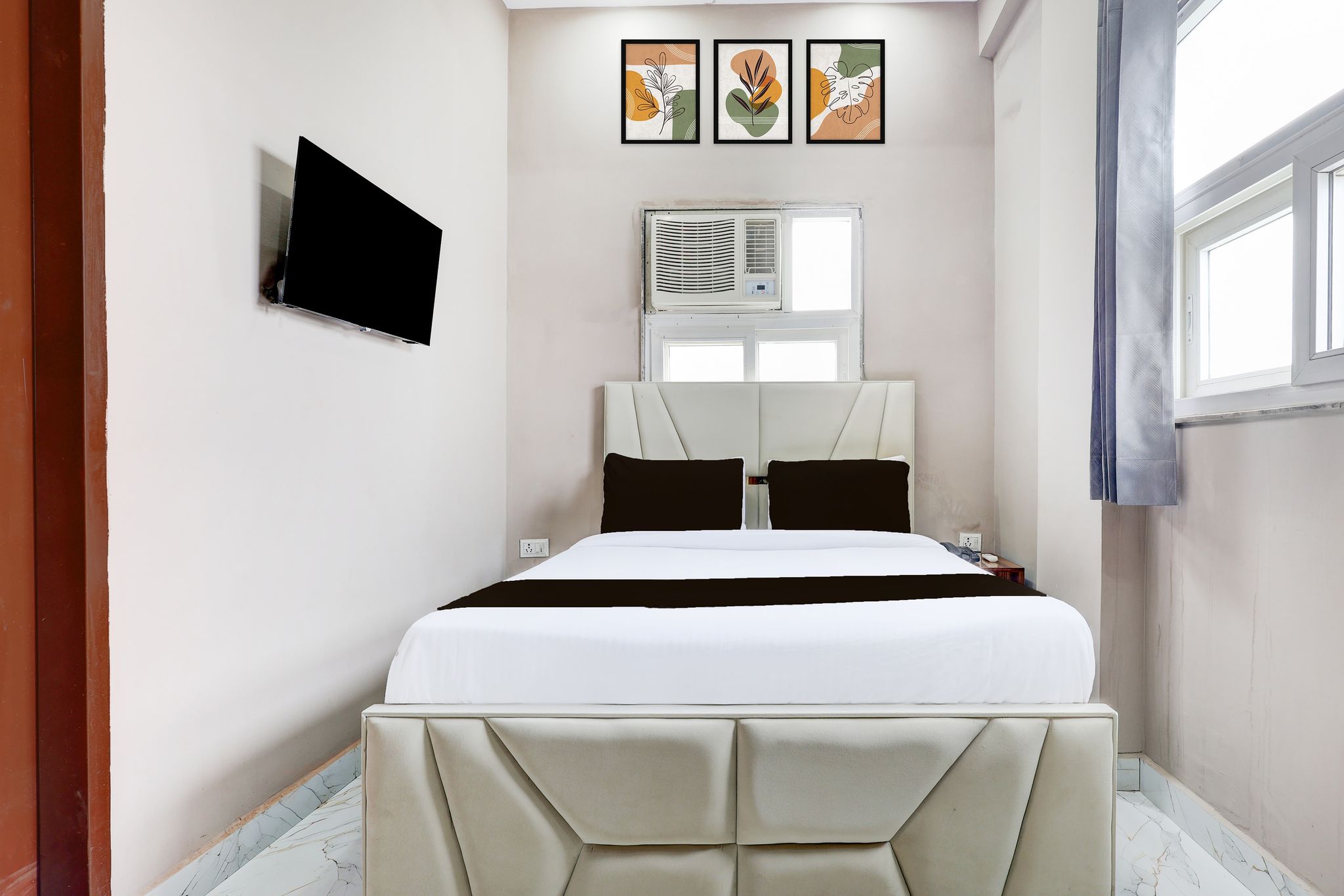 Super Collection O Sector 33 Gurgaon CLASSIC 4