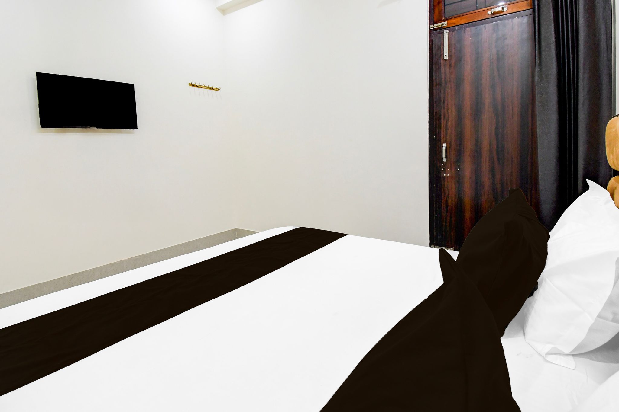 Hotel O Vell Fire Classic 16