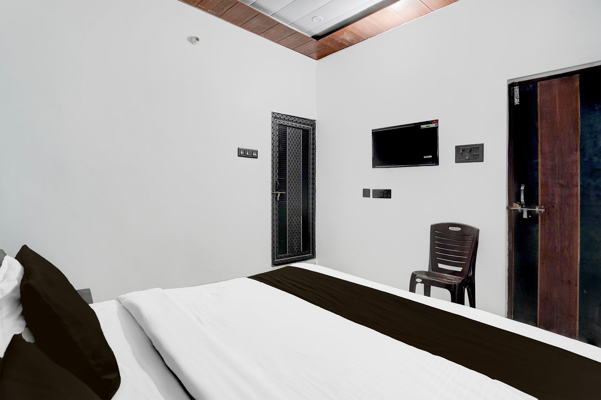 Hotel O People Pg Guest house Classic 5