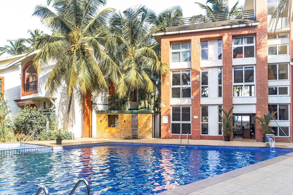 Couple Friendly BATH TUB Flat With Kitchen & Pool