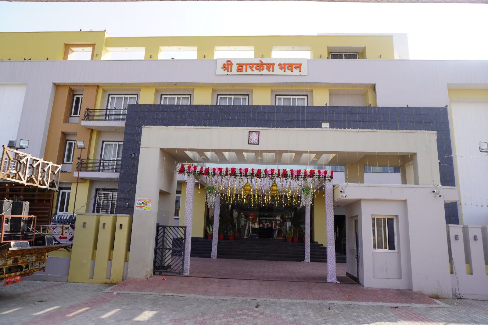 Shree Dwarkesh Bhawan