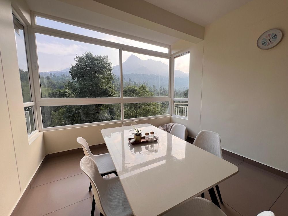 Mountain Serenity Standard Room, 1 Bedroom, Kitchen, Mountain View 4