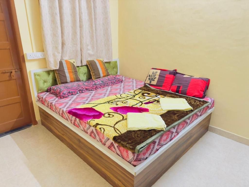 Shritik Homestay Apartment 3