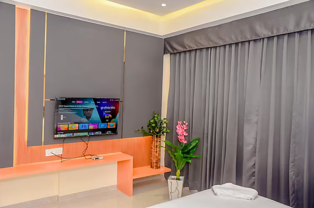 Dasara Executive, Tuljapur Junior Suite Room 4