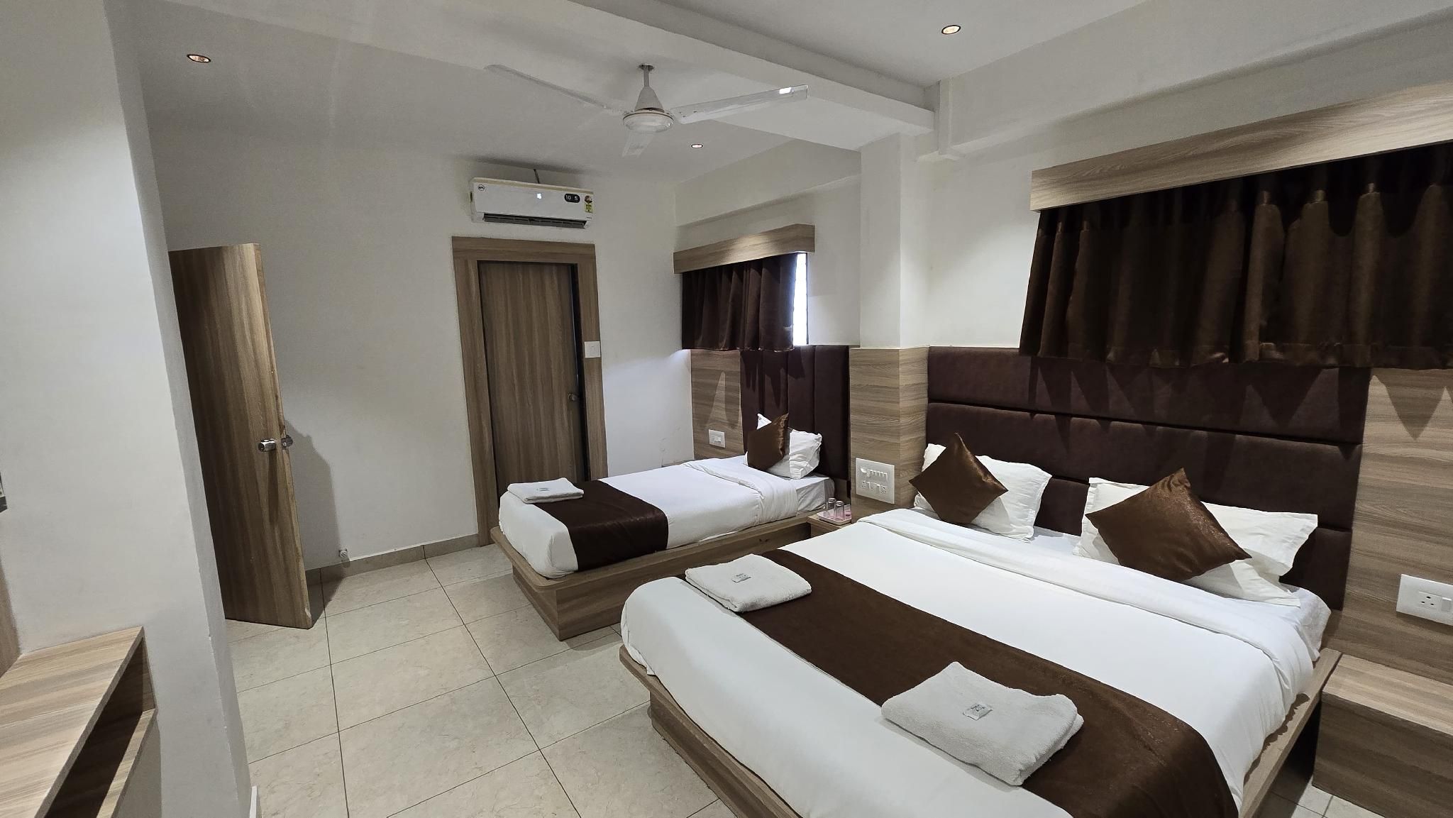 Triple Bed - AC Room