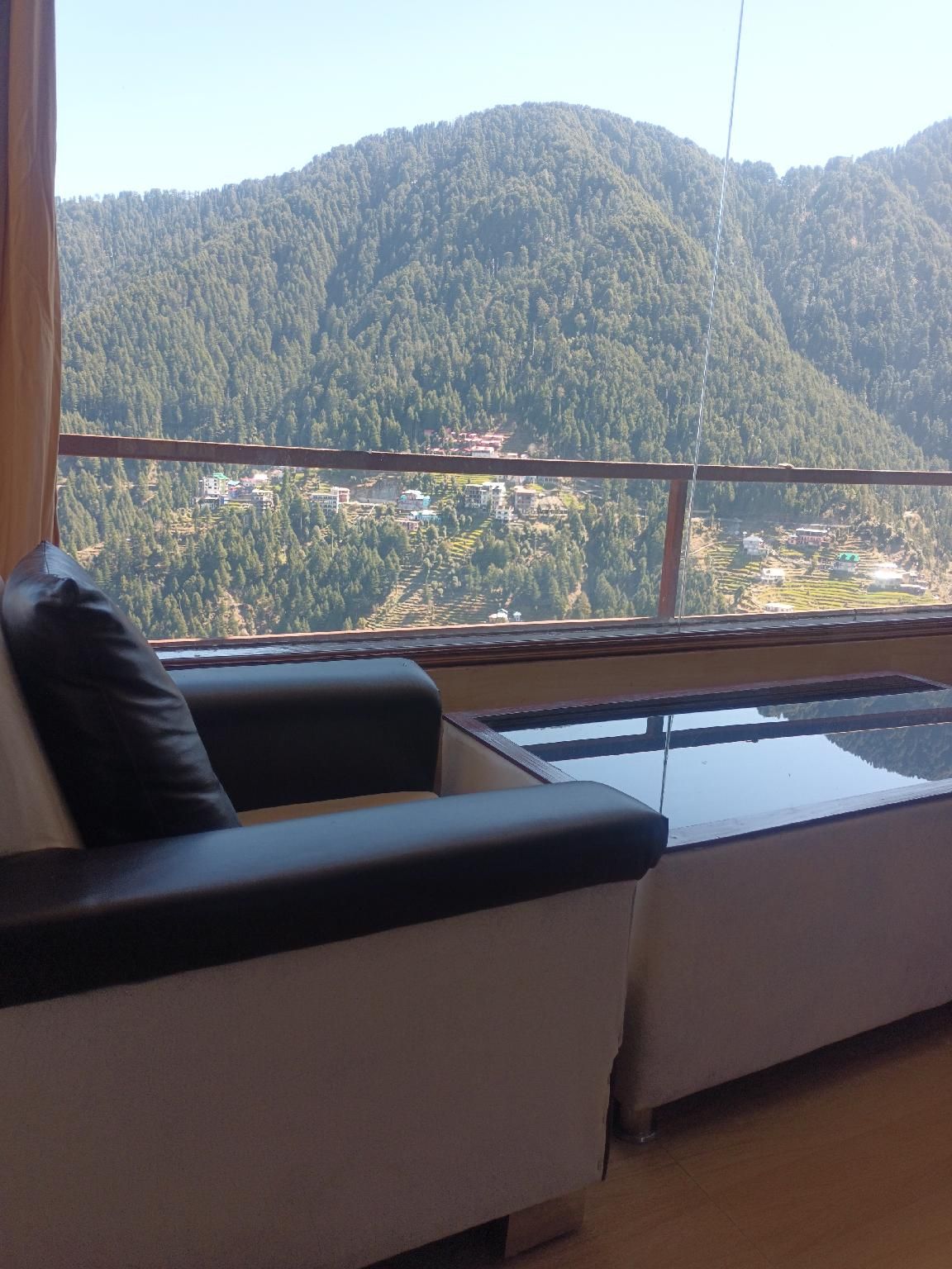Deluxe Mountain View