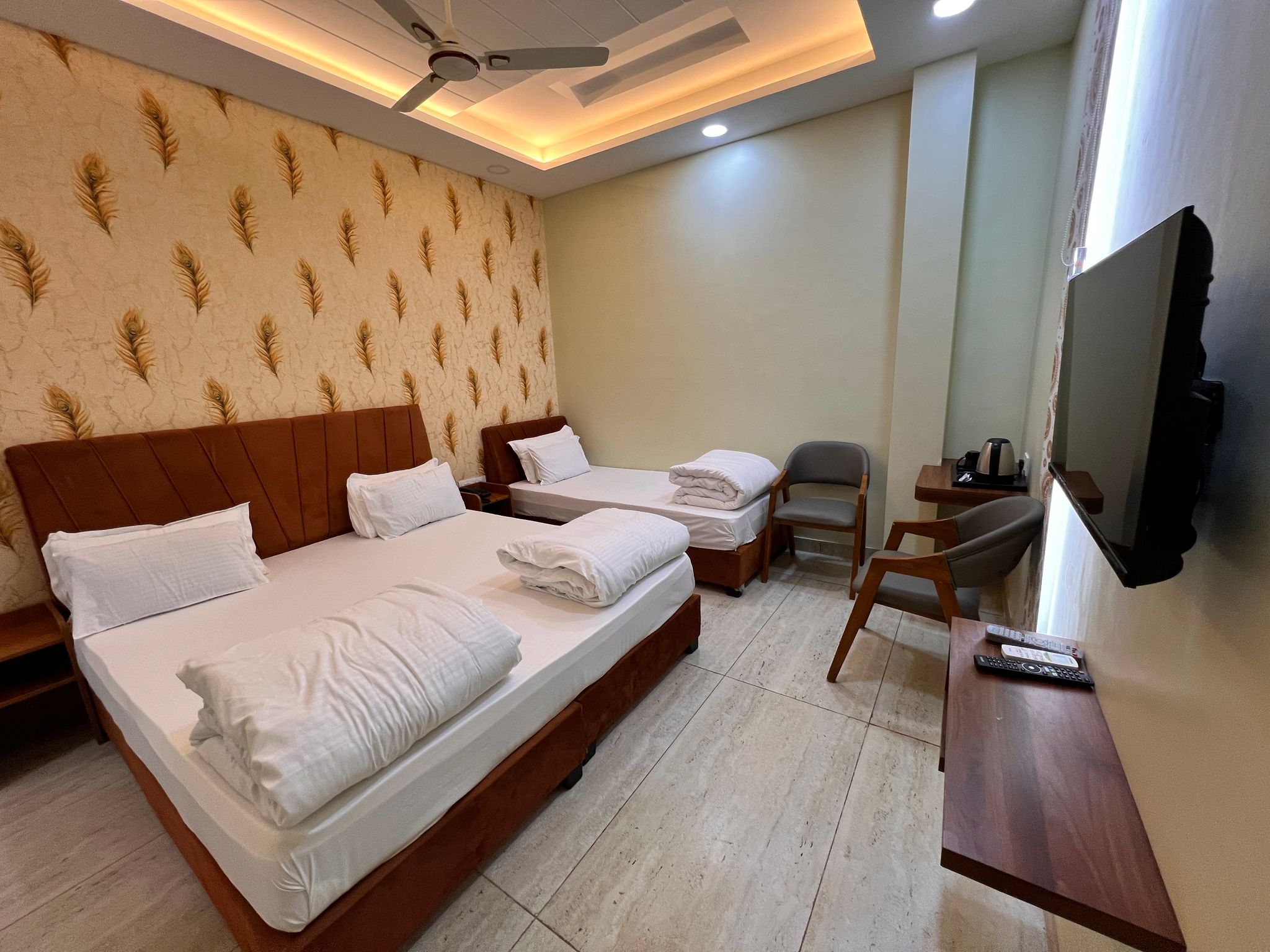 Hotel Kesari Executive Room 2