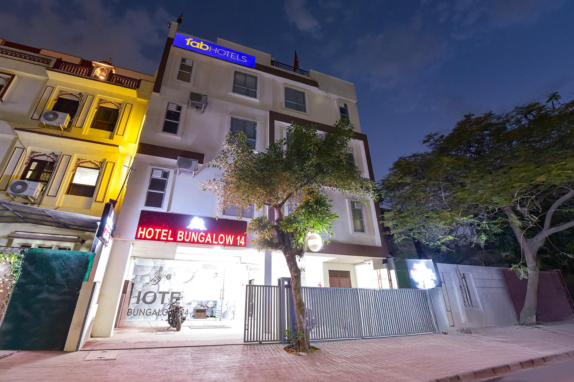 FabHotel Bungalow 14