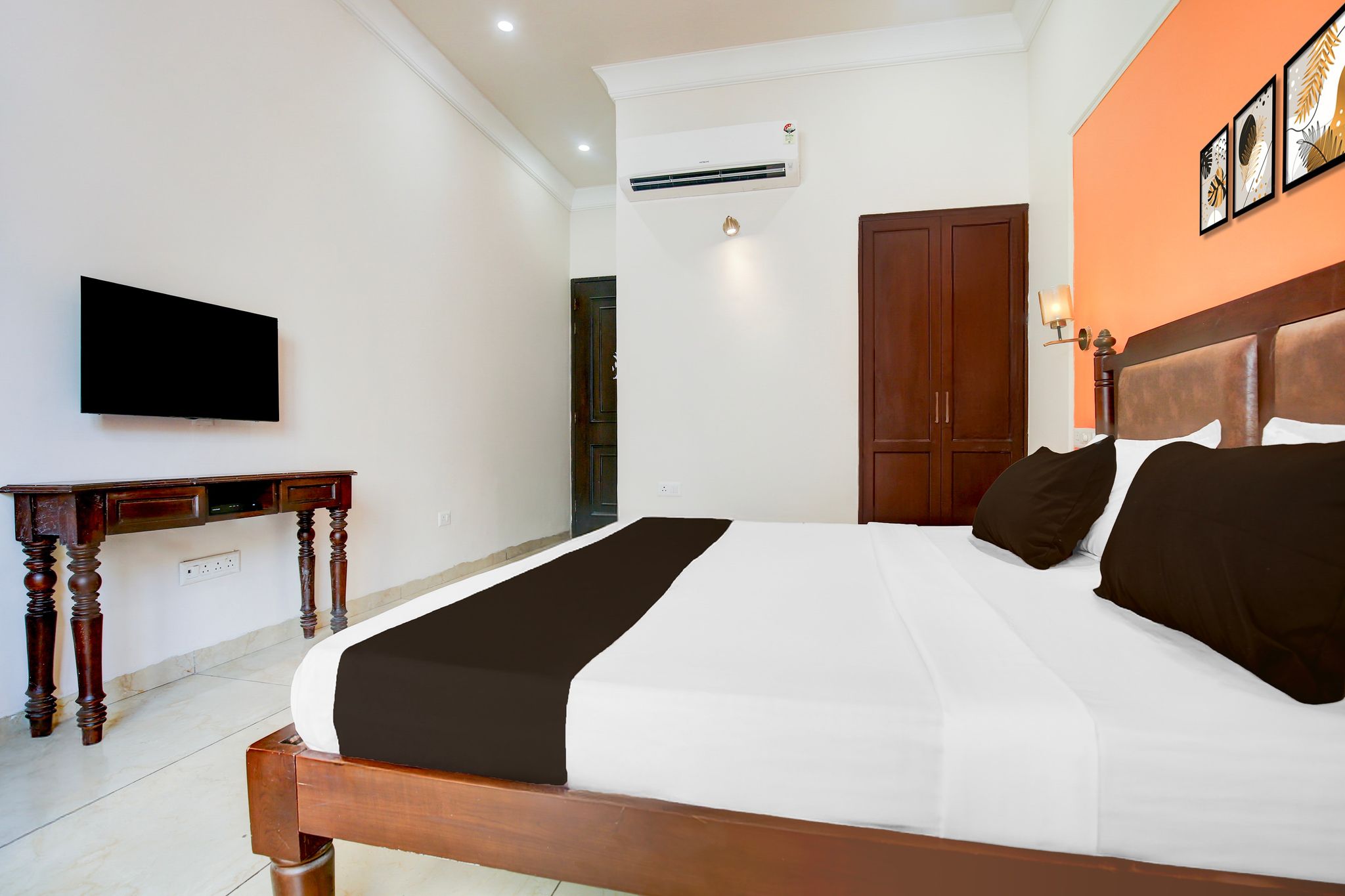 Hotel O JK VILLA Classic 5