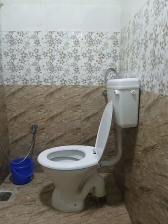 Sri Tirumalaa Hotel Double Bed AC Room 3