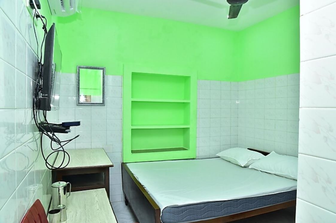 Sri Tirumalaa Hotel Double Bed AC Room