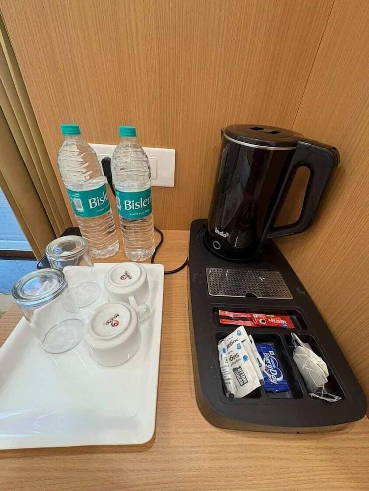 THE SHEHNAI RESORT Deluxe Double Room, City View 3