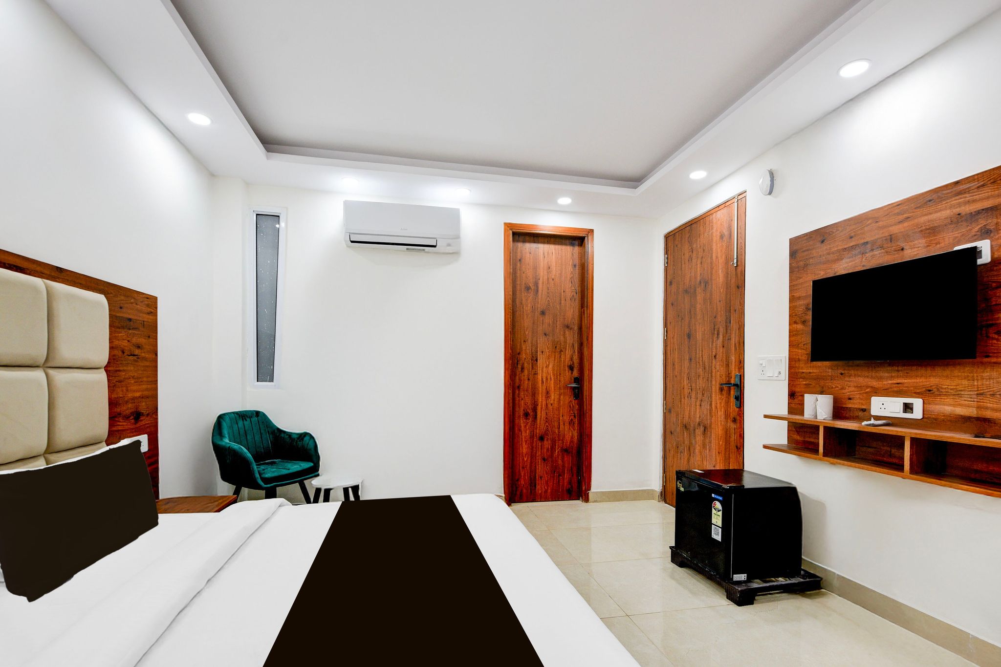 Super Collection O Hotel Evergreen Classic 16