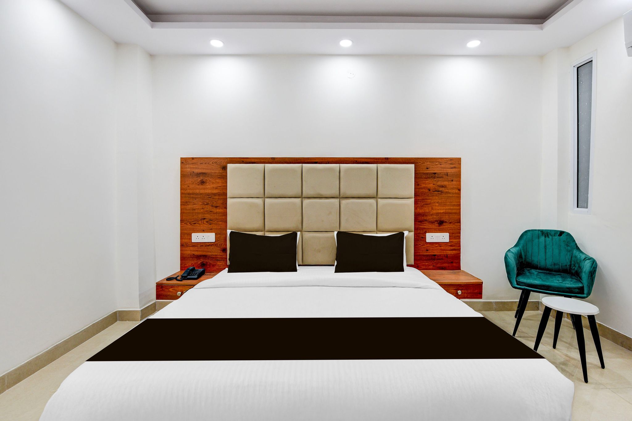 Super Collection O Hotel Evergreen Classic 11