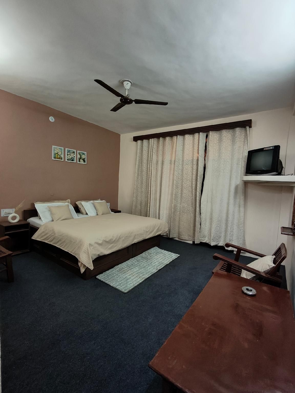 Deluxe Room with Kitchen